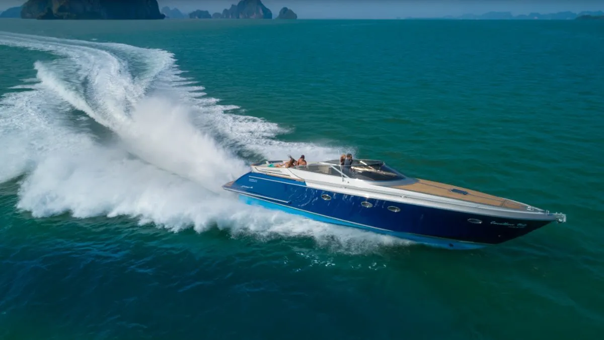 Private yacht Giolmarine Imago 48 for a daily trip along the Amalfi Coast